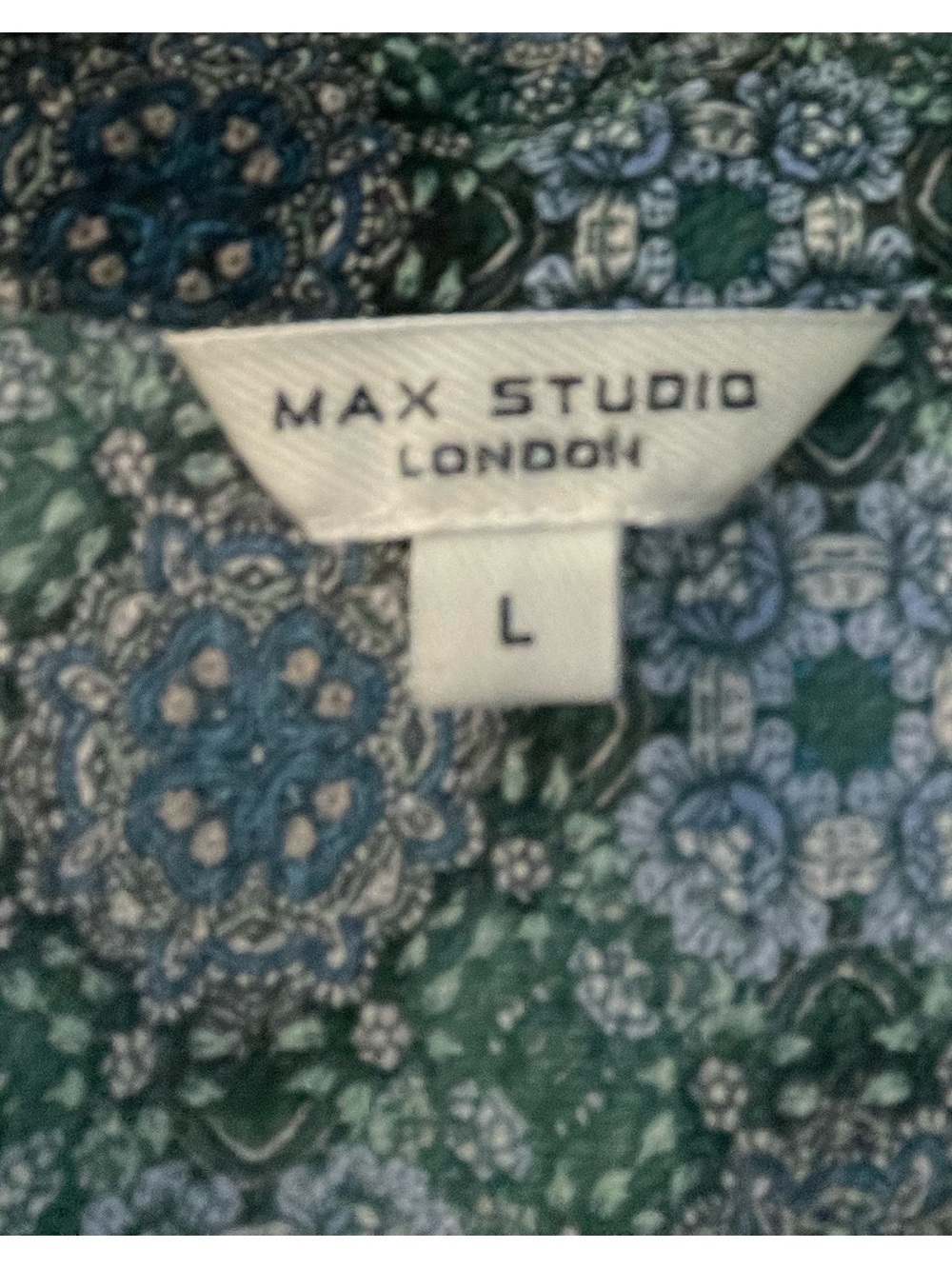 Max Studios vintage inspired romance blouson-sleeve maxi dress. Size large GUC - Picture 6 of 8